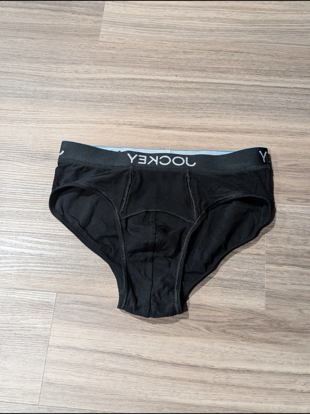 Jockey Men's Black Briefs with Contrast Waistband